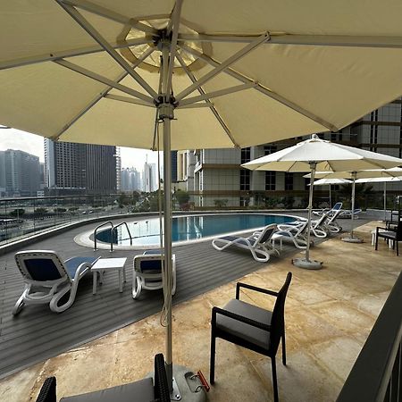 Dunya Tower Luxury And 2 Min Walk To Dubai Mall And Burj Khalifa In Heart Of Downtown Buitenkant foto